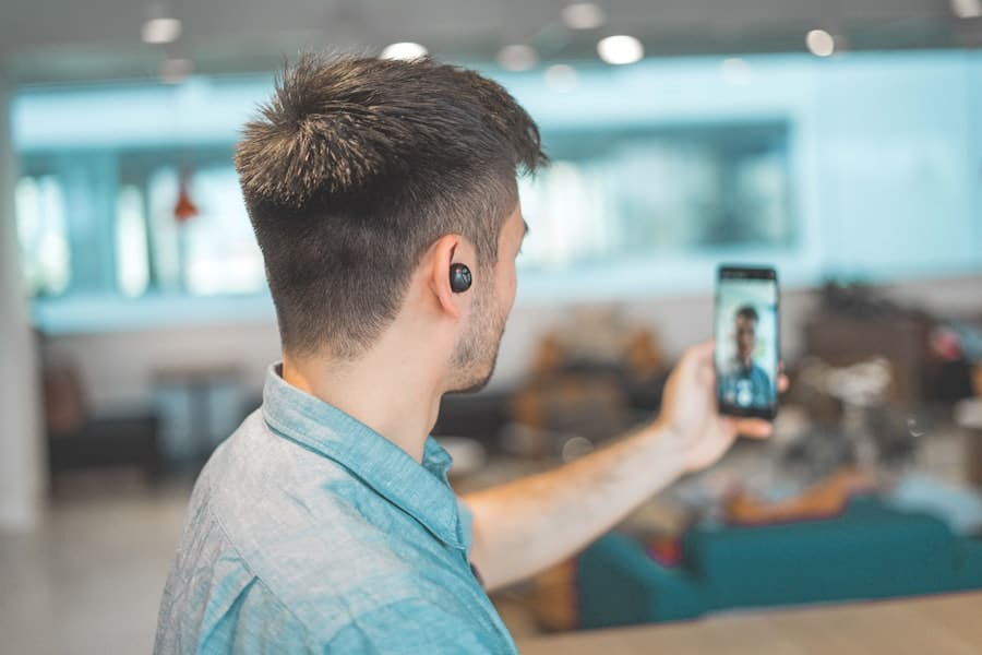 Photo facial recognition technology