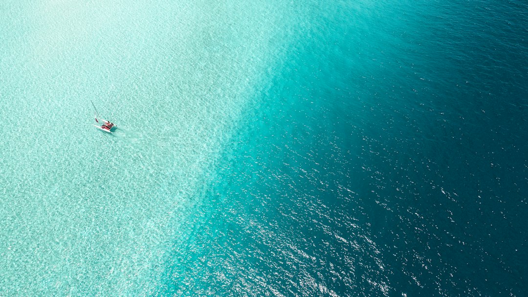 Photo technology cleaner oceans